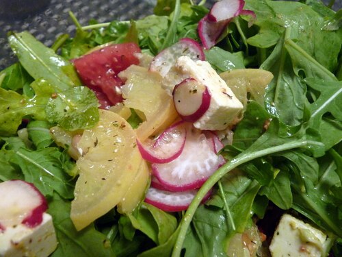 Sałatka z kiszonymi cyrynami