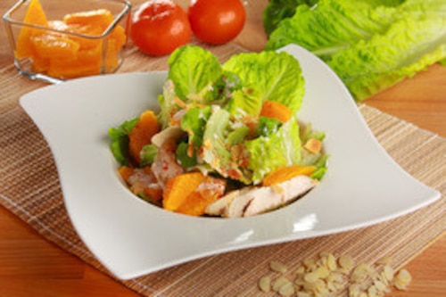 Sałatka z kurczakiem i mandarynkami