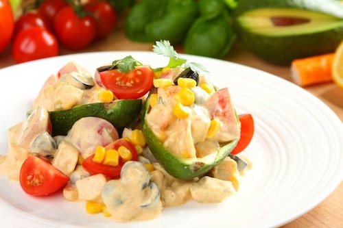 Przepis na Sałatka z mięsem krabowym i awokado Sałatka z mięsem krabowym i awokado