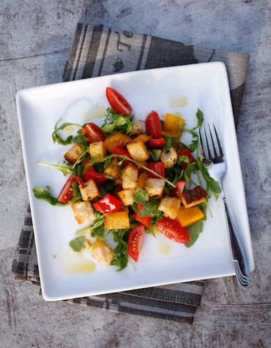 Sałatka z pieczoną papryką