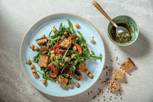 Sałatka z pieczonymi paprykami