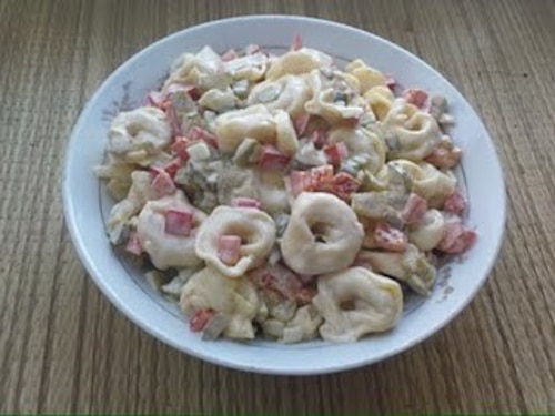 Sałatka z tortellini