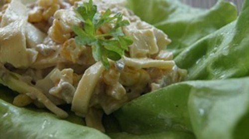 Sałatka z wędzonym kurczakiem