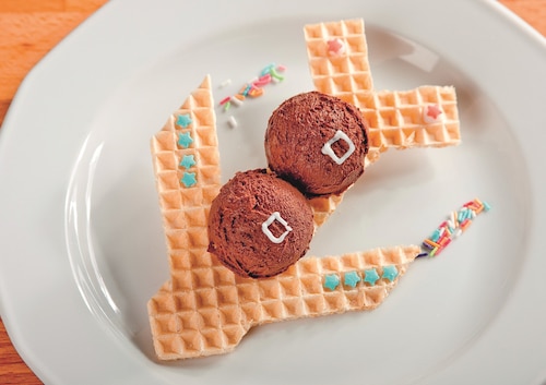 Przepis na Lody podawane na wafelku "Samolot" Lody podawane na wafelku "Samolot"