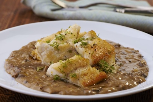 Przepis na Sandacz smażony w borowikach Sandacz smażony w borowikach