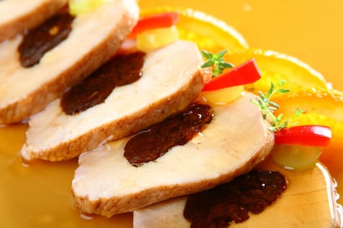 Przepis na Schab ze śliwką w galarecie Schab ze śliwką w galarecie