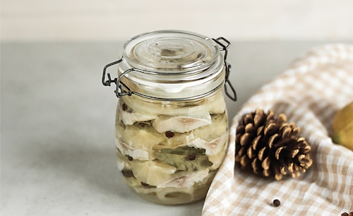 Śledzie cytrynowe w oleju  