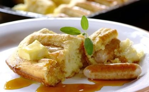 Śniadaniowe kiełbaski w cieście