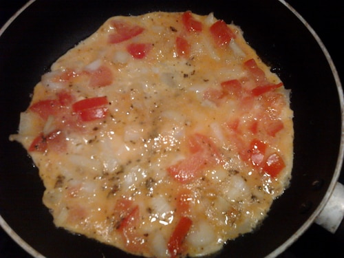 Śniadaniowy omlet ekspresowy