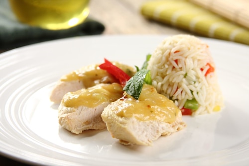 Soczysty kurczak z patelni w rozmarynowo-cytrynowym sosie 