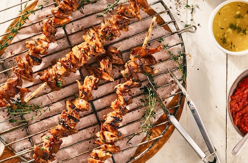 Roślinne souvlaki z sosem paprykowym BBQ