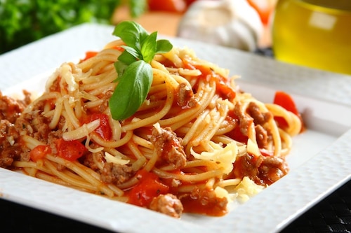 Przepis na Spaghetti bolognese  Spaghetti bolognese