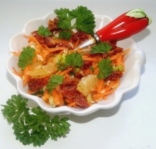 Przepis na Surówka z figi , mandarynki i warzyw Surówka z figi , mandarynki i warzyw