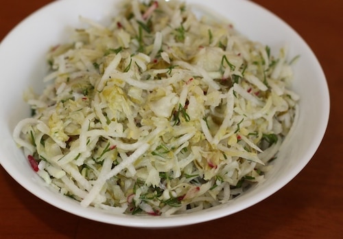 Przepis na Surówka z młodej kapusty kiszonej Surówka z młodej kapusty kiszonej