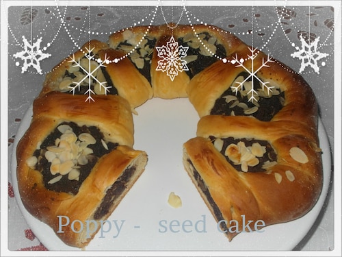 Świąteczna makowa gwiazda - Poppy - seed cake