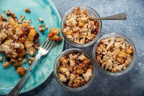 Przepis na Szarlotka w słoiku z płatkami górskimi Szarlotka w słoiku z płatkami górskimi