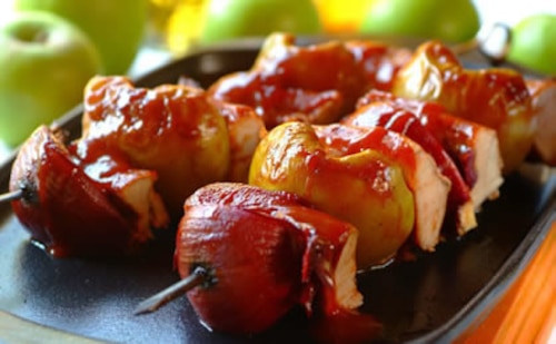 Przepis na Szaszłyki wieprzowe z jabłkiem  Szaszłyki wieprzowe z jabłkiem