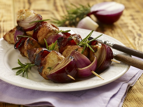 Przepis na Szaszłyki z indyka z chorizo i pieczarkami Szaszłyki z indyka z chorizo i pieczarkami