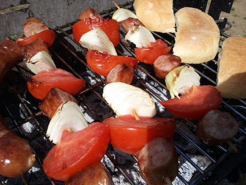 Szaszłyki z kiełbasy