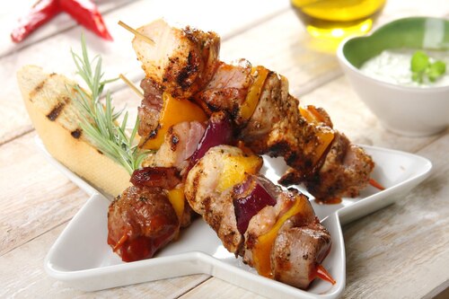 Przepis na Szaszłyki z mięs mieszanych Szaszłyki z mięs mieszanych