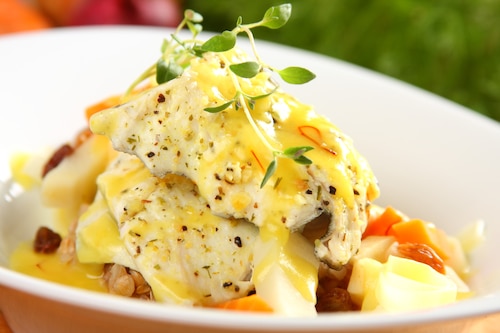 Szczupak w sosie szafranowym