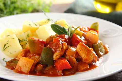 Szybki gulasz z papryką  