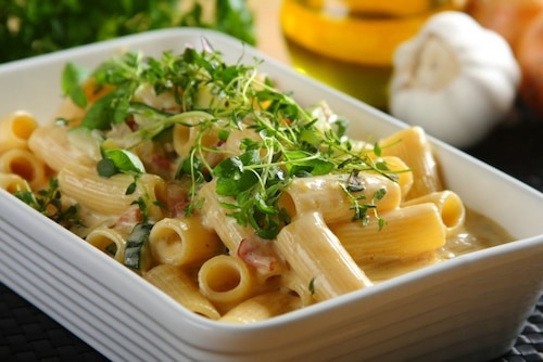 Przepis na Makaron carbonara z cukinią Makaron carbonara z cukinią