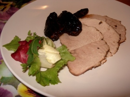 Szynka pieczona z suszonymi pomidorami