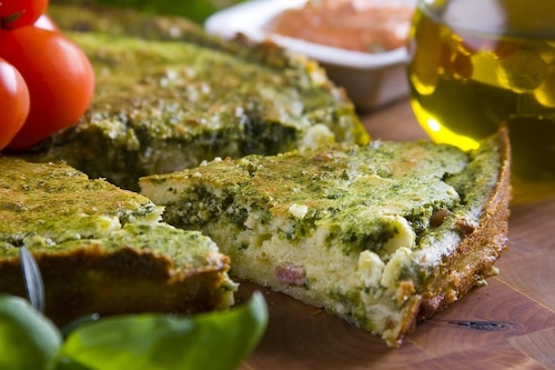 Przepis na Tarta ziemniaczana ze szpinakiem Tarta ziemniaczana ze szpinakiem