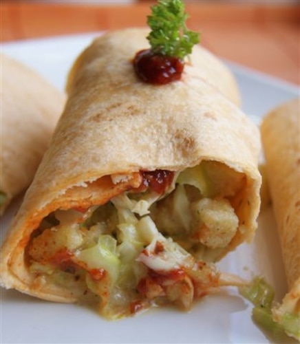 Tortilla z meksykańskimi nuggetsami