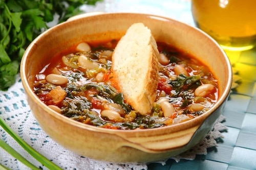 Przepis na Toskańska zupa fasolowa  Toskańska zupa fasolowa