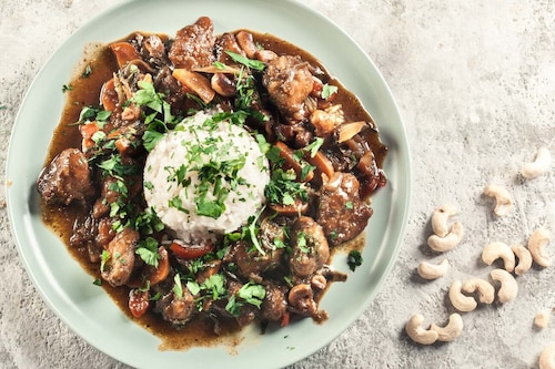 Przepis na Kurczak z orzechami nerkowca i sosem teriyaki Kurczak z orzechami nerkowca i sosem teriyaki