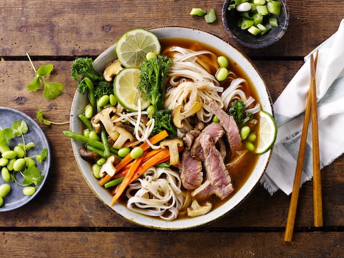 Przepis na Wietnamska wołowina PHO Wietnamska wołowina PHO