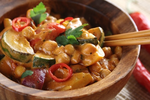 Przepis na Warzywa w curry z jogurtem po indyjsku Warzywa w curry z jogurtem po indyjsku