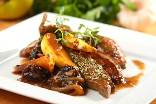 Przepis na Wątróbka z jabłkami Wątróbka z jabłkami