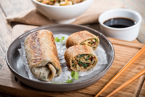 Wegańskie naleśniki z grzybami 