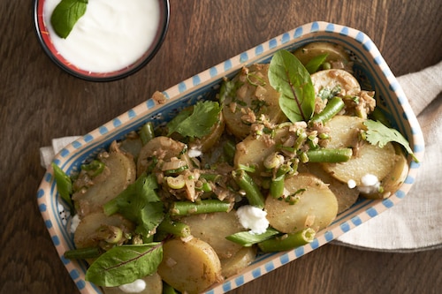 Wegetariańskie curry ziemniaczane z fasolką szparagową