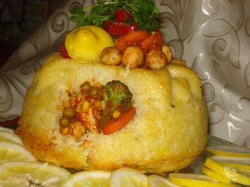 Wielkanocna baba z ryżem i farszem drobiowo-warzywnym