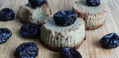 Wielkanocne mini paszteciki ze śliwką