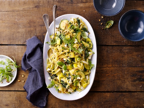 Tagliatelle z żółtymi pomidorami