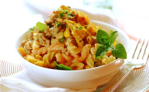 Mięso mielone zapiekane z makaronem