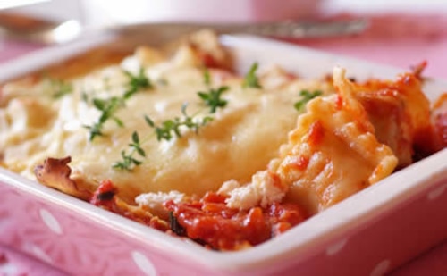 Przepis na Zapiekane ravioli z ricottą Zapiekane ravioli z ricottą