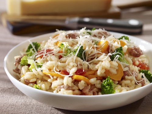 Przepis na Zapiekane risotto z kiełbasą Zapiekane risotto z kiełbasą