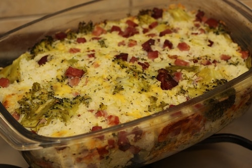 Zapiekanka ryżowa z szynką i brokułami