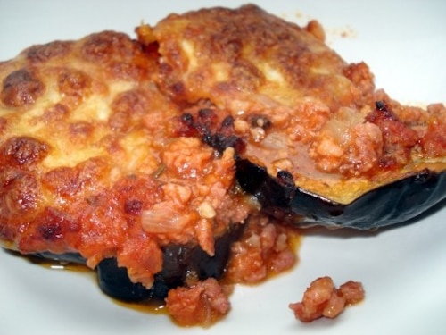 Przepis na Zapiekanka z bakłażana i mięsa mielonego Zapiekanka z bakłażana i mięsa mielonego
