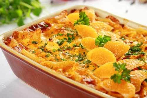 Przepis na Zapiekanka z makaronu, kurczaka i owoców Zapiekanka z makaronu, kurczaka i owoców