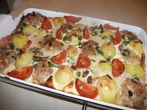 Przepis na Zapiekanka ziemniaczana z mielonym Zapiekanka ziemniaczana z mielonym