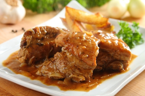 Przepis na Żeberka wieprzowe duszone Żeberka wieprzowe duszone