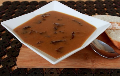 Zupa borowikowa z suszonymi grzybami