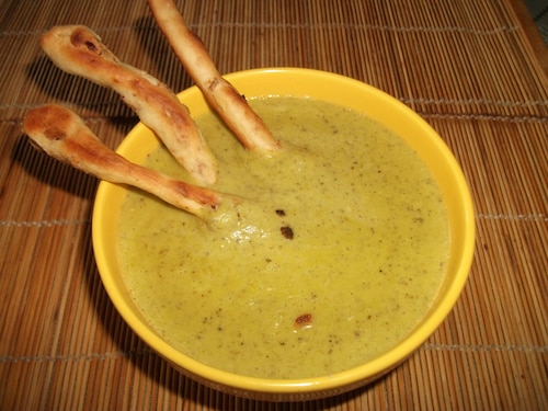 Zupa groszkowa z pesto